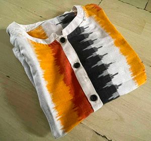 🌼 Beautiful Multicolour Printed Straight Kurti 🌼
