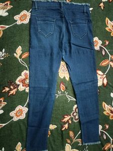 Dark Blue Frayed Hem Skinny Jeans