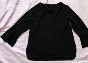 Black Ribbed Flare Sleeve Top