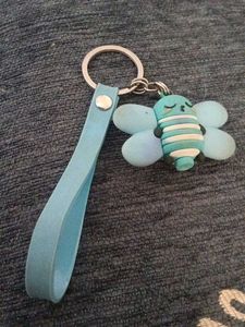 cute 3d silicone honeybee keychain with wrist stra