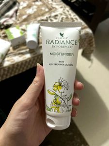Forever Radiance Skincare Combo 💖