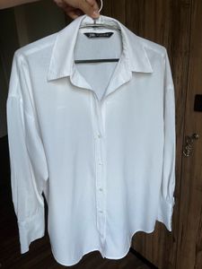 Zara Classic White Button-Down Shirt