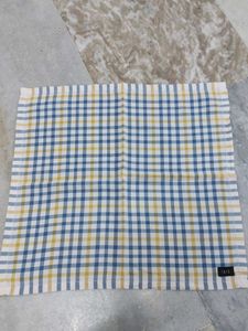 Daks Pocket Square/handkerchief