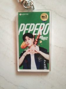 Pepero Keychain with Idol Photo