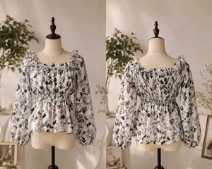 Floral Print Smocked Peplum Top