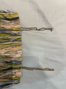 Pretty spaghetti style tube top