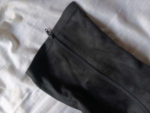 Knee-Length Heeled Boots