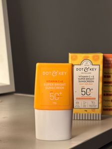 Dot & Key Vitamin C+E Sunscreen