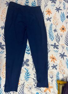 Comfortable Navy Blue Leggings