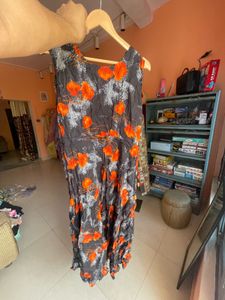 Flowy Floral Print Sleeveless Dress