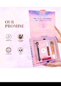 Just Herbs Makeup Essential Kit
