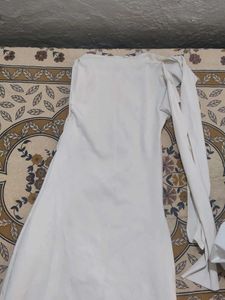 Elegant white bodycon dress