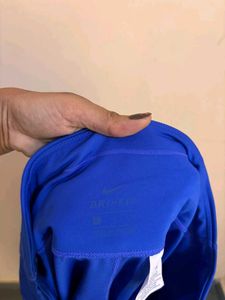 nike gym tight