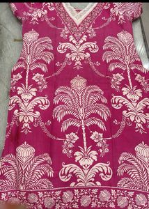 Beautiful Magenta Floral Kurta Set