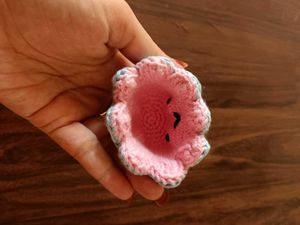 Crochet reversible toy octopus