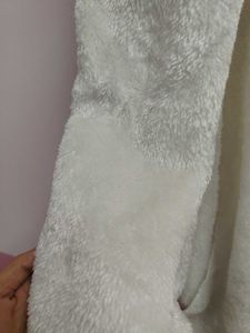 Soft White Scarf/Muffler