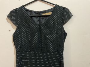 Chic Polka Dot Midi Dress