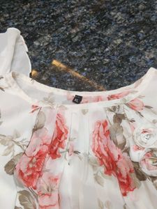 Floral Maxi Dress ( price drop)