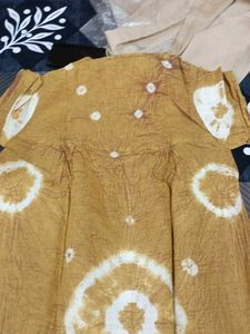 Embroidered night gown
