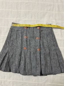 Korean Pleated Mini Skirt with front slit