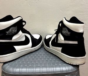 Nike Black &amp; White Jordan Sneakers