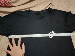 Om Tshirt