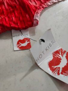 Hot Kiss Red Tank Top Size Small Tie