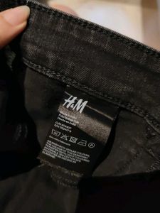 Black Skinny Fit Jeans