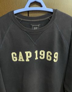 GAP Navy Blue Sweatshirt