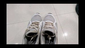 JQR Sports Shoes lightly scratch u can see