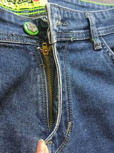 Men's Distressed Blue Denim Jeans