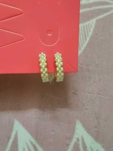 Chic Pearl Hoop Earrings
