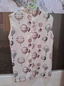Unique Hot Air Balloon Print Sleeveless Top