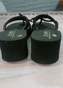 Black Flower wedges