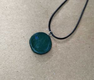 Golden Green Spiral Pendant Necklace