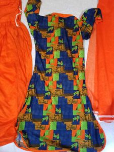 Orange Kurta Set with Abstract Print