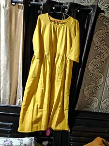 Mustard Kurti with Pink Dupatta