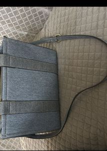 ON SALE !!!!Van huesen Stylish Denim Handbag