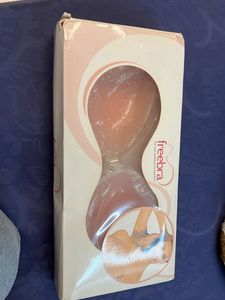 Freebra Adhesive Bra