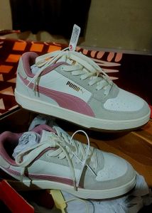 Puma White & Pink Sneakers