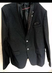Men's Black Textured Blazer. size (XXL)✨