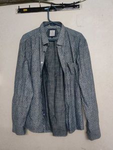 Men's Blue Printed Button-Down Shirt