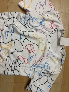 white colored line top