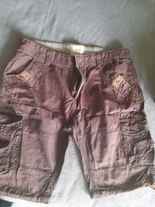 Men Capri