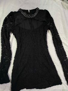 🖤 Elegant Black Lace Dress – Excellent Condition