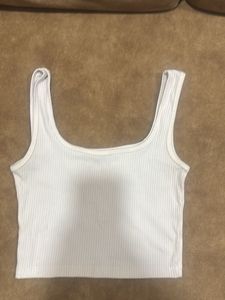 Ribbed Cropped Tank Top