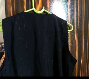 Black Sleeveless Formal Vest