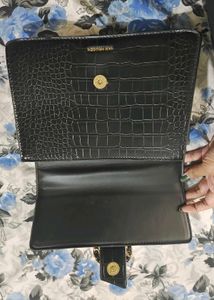 Van Huesen Satchel