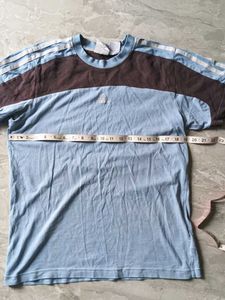 ADIDAS T-shirt