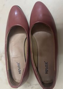 Elegant Mauve Bellies
